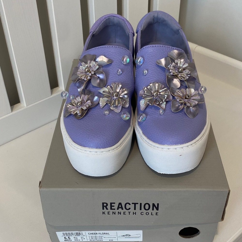 Kenneth Cole Floral Sneakers